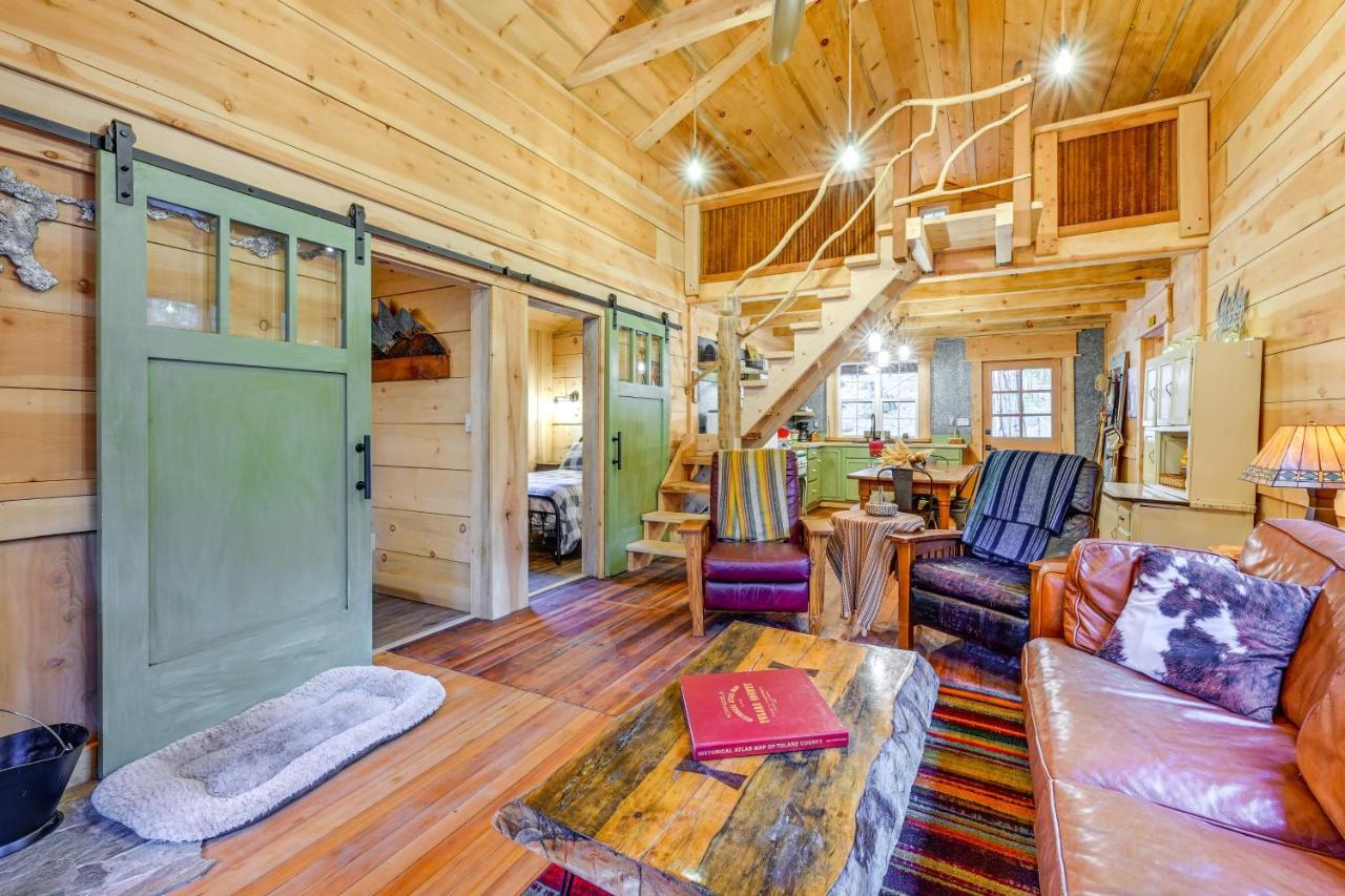 Enchanting Creekside Cabin Near Kings Canyon Park! Badger Exterior photo